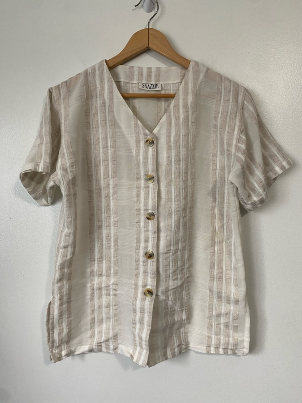 Vintage Snazzie shortsleeve linen blend buttondown shirt light cream vertical S